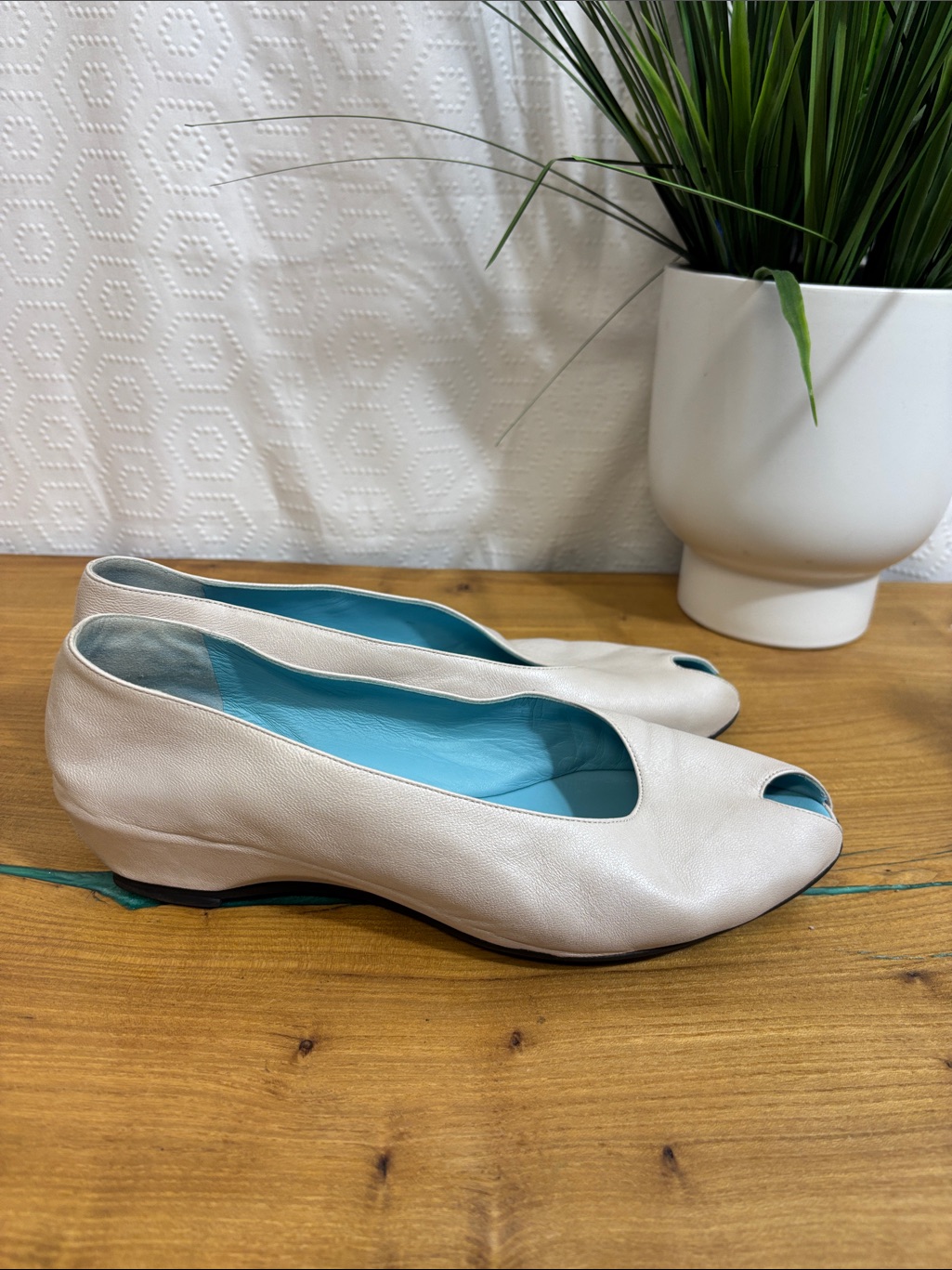 Thierry Rabotin White Cream Leather Italian Peep Toe Wedge